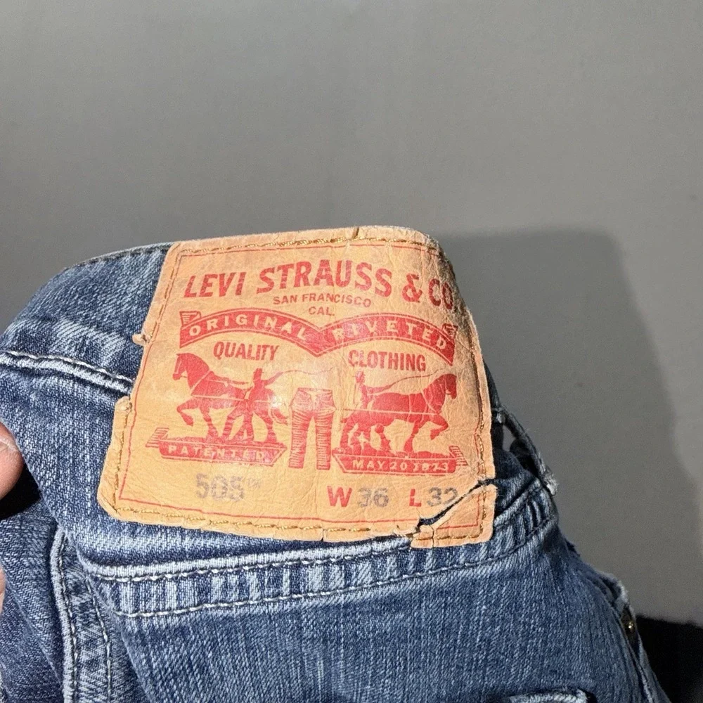 Levi's Men Blue Jeans 505 Denim Distressed Casual Size 36X32